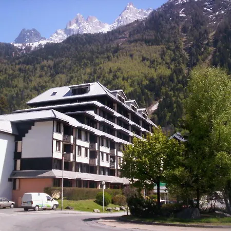 Avec Parking, Lave-linge Et Proche Bus De Geneve Et Domaines Skiables - Fr-1-517-62 Chamonix